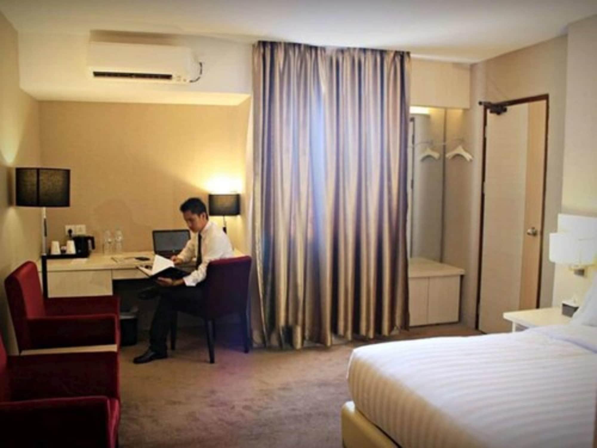 Biz Hotel Batam Nagoya Eksteriør billede
