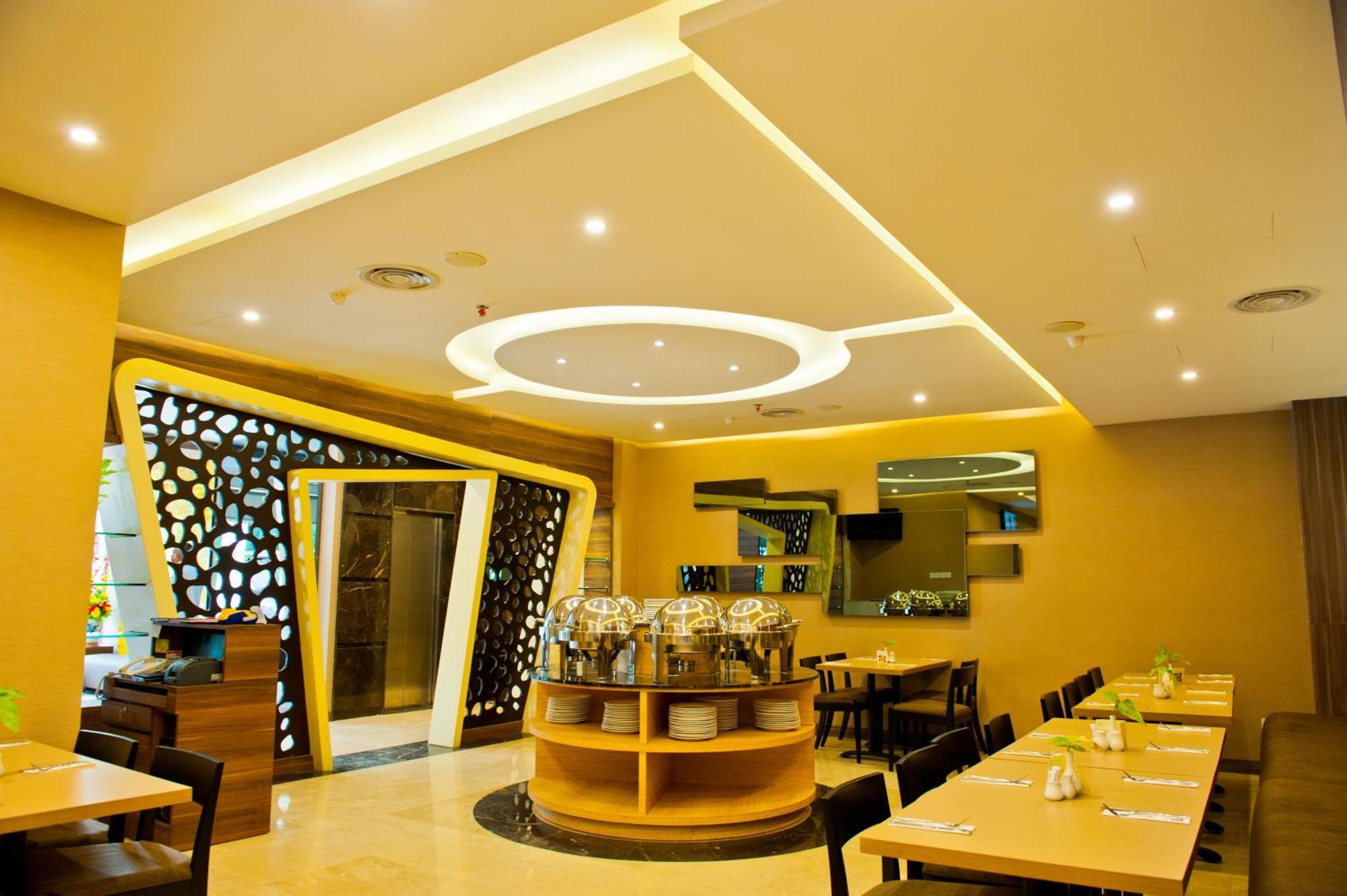 Biz Hotel Batam Nagoya Eksteriør billede