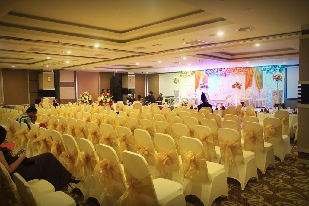 Biz Hotel Batam Nagoya Eksteriør billede